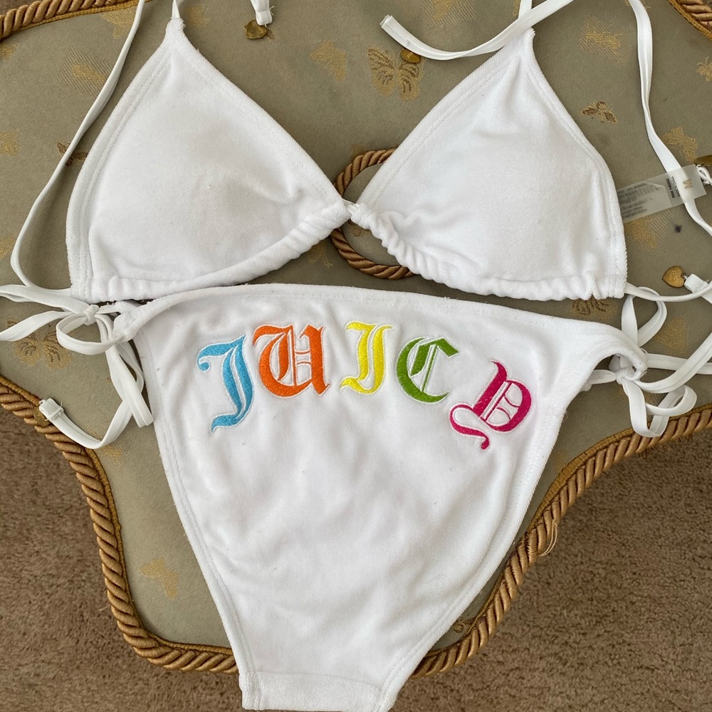 JUICY Swimsuit 🍒